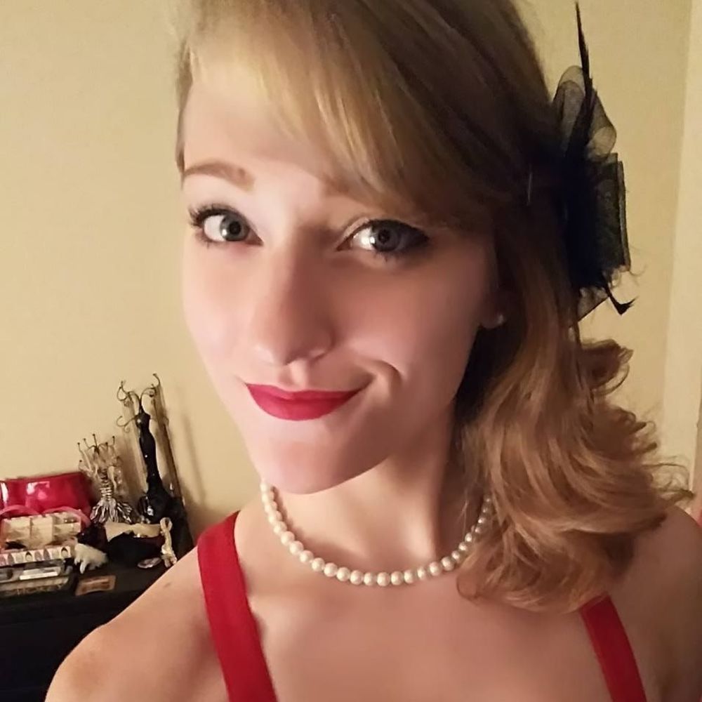 Meet your Posher, Erica